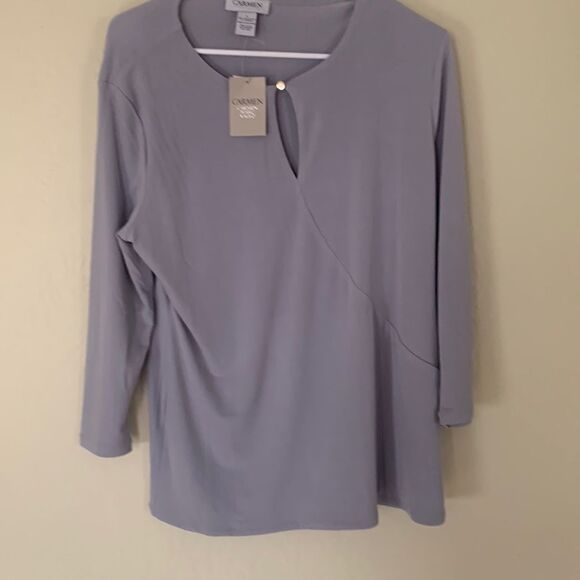 Carmen size large - Picture 1 of 4